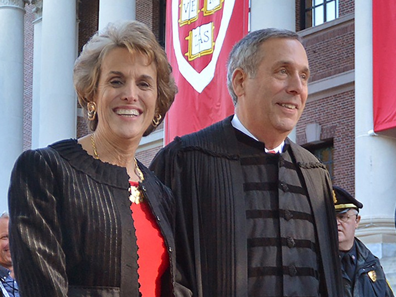 震驚:哈佛校長確診感染新冠肺炎! 震驚:哈佛校長確診感染新冠肺炎!