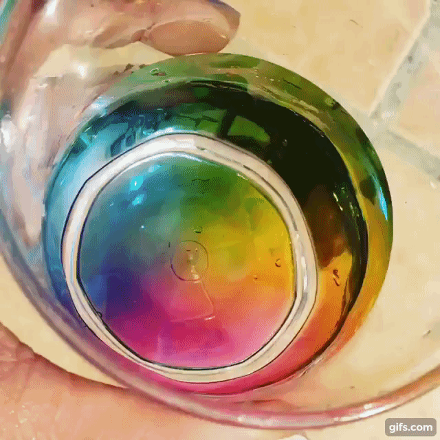 能讓你喝下彩虹的杯子