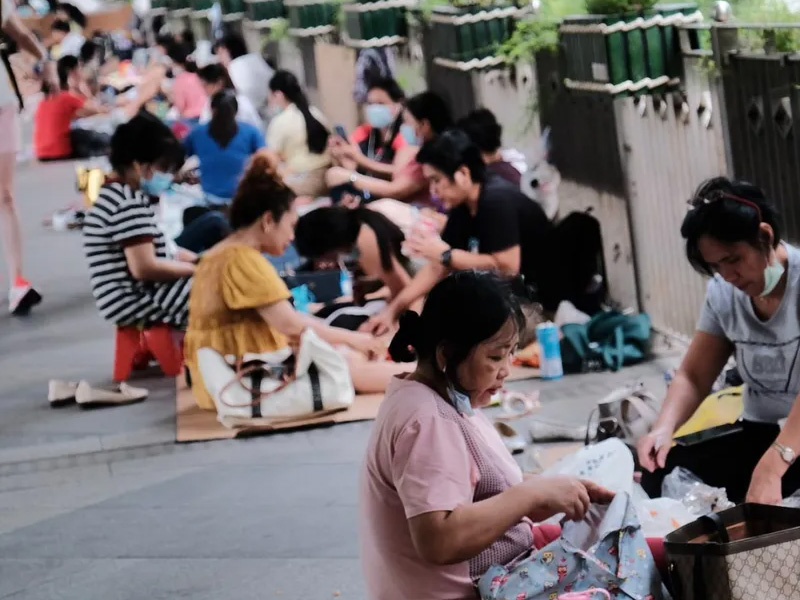 工人姐姐偷雇主$17000物品寄回家鄉當禮物 工人姐姐偷雇主$17000物品寄回家鄉當禮物