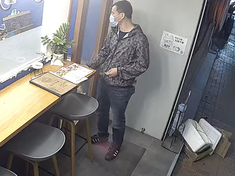 小店店主遭偷電話 爸爸剛過身只求取回相片