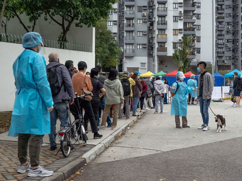 林鄭宣布暫緩全民檢測 取消9國禁飛令