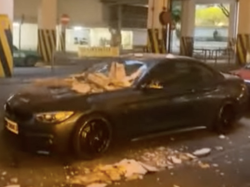 天降石屎擊中私家車