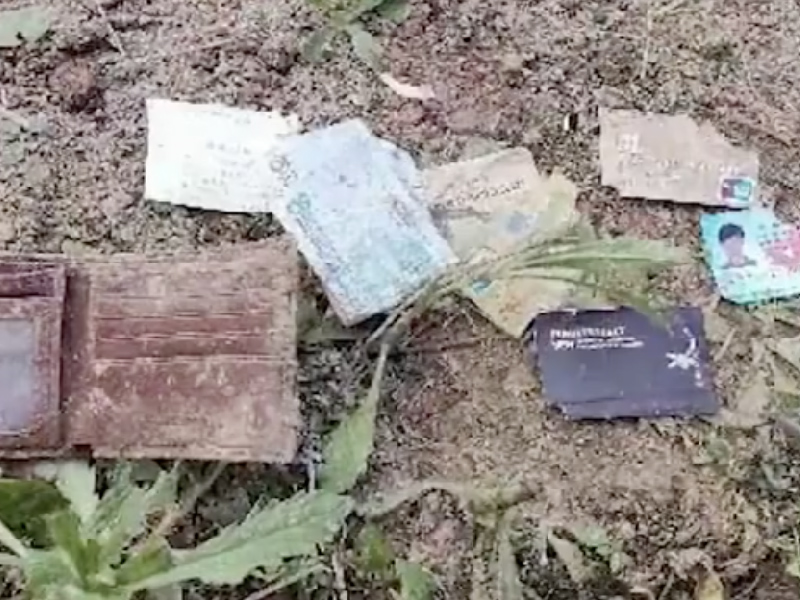 MU5735墜機現場 只找到失聯人物品 未找到任何屍體