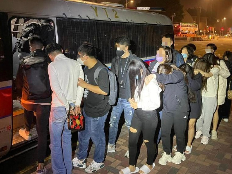 嫖妓傳播鏈 警掃黃驚揭染疫妓女狂接客