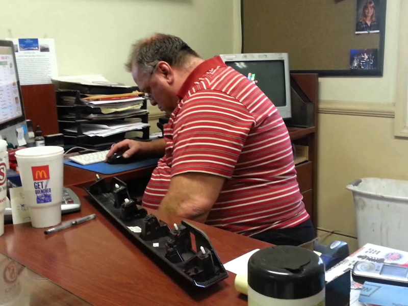 研究證實:工作越努力越易發胖 研究證實:工作越努力越易發胖