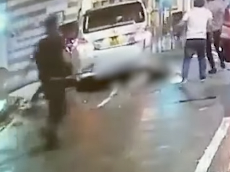 雲咸街開槍斬人 驚險影片曝光