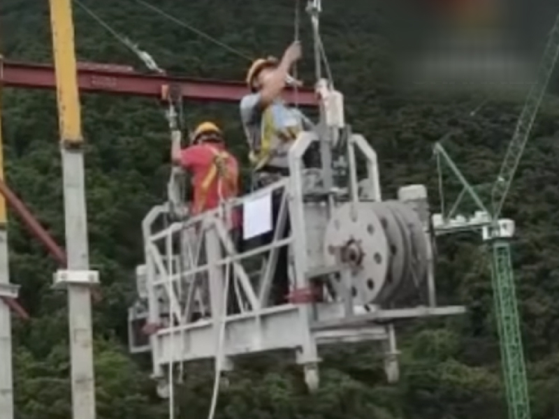 恐怖吊船工業意外一刻