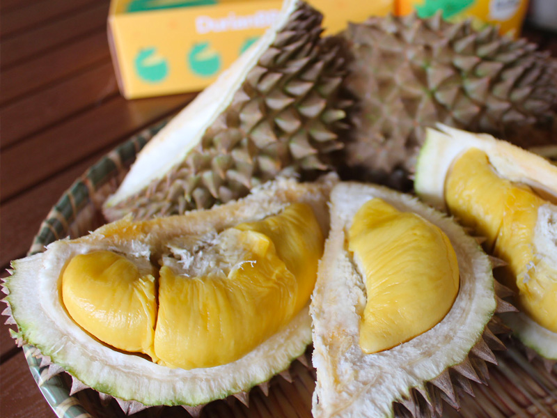 女子超市偷榴槤 蹲廁所吃完才出來