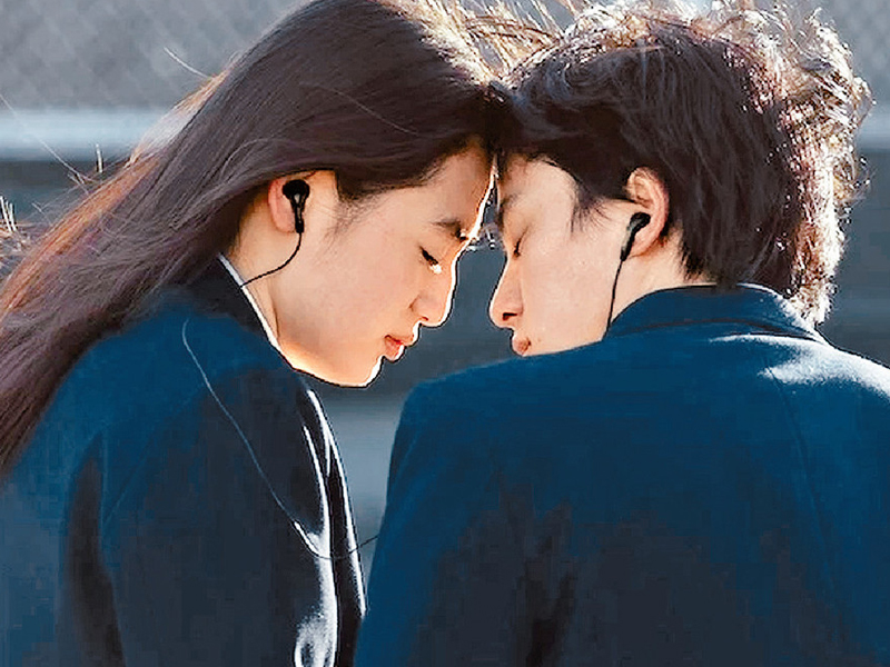 女人要過情關，男人要過欲關