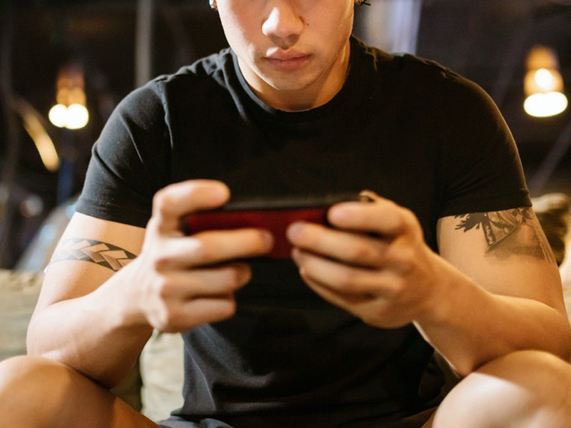 只顧自己的自私男人，身上會有這三個特徵