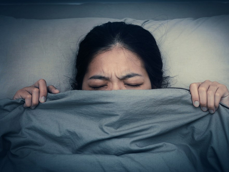 不要帶這些東西睡覺，後果很嚴重！