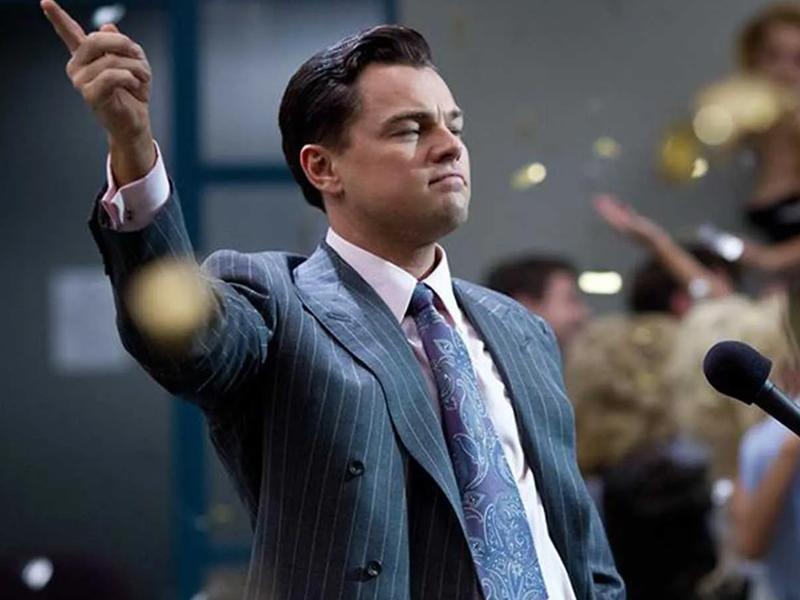 一個人開始變富，往往會有這 4 個跡象