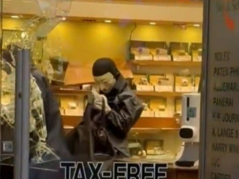 東京銀座名錶行 少年劫匪被捕過程曝光