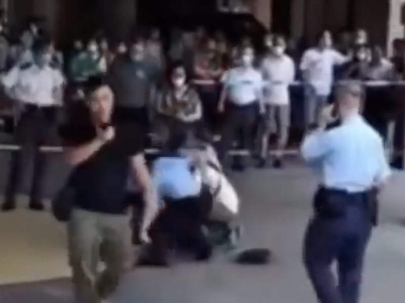 又有精神病患持刀 拘捕過程曝光