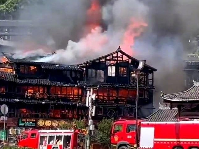 大火致 2 死 6 傷 管理方竟稱是消防演練