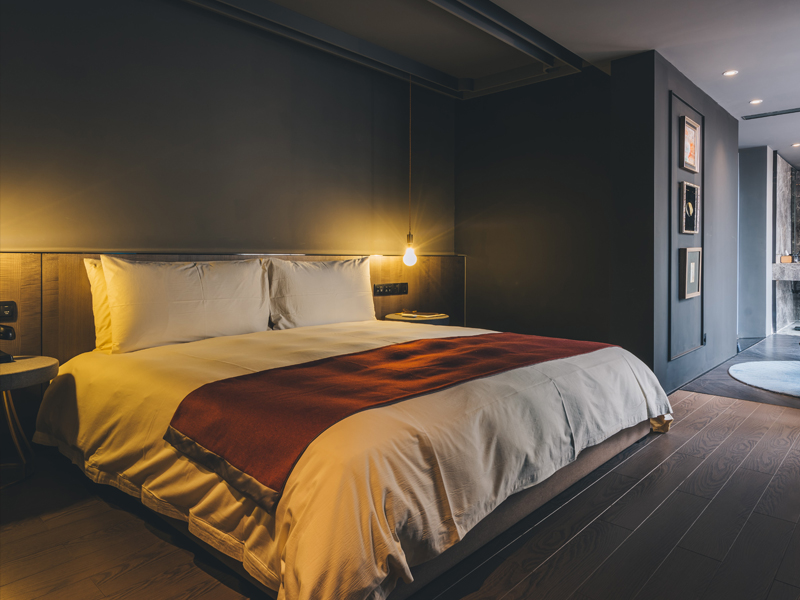 為什麼住酒店睡覺时,不要關廁所燈? 為什麼住酒店睡覺时,不要關廁所燈?