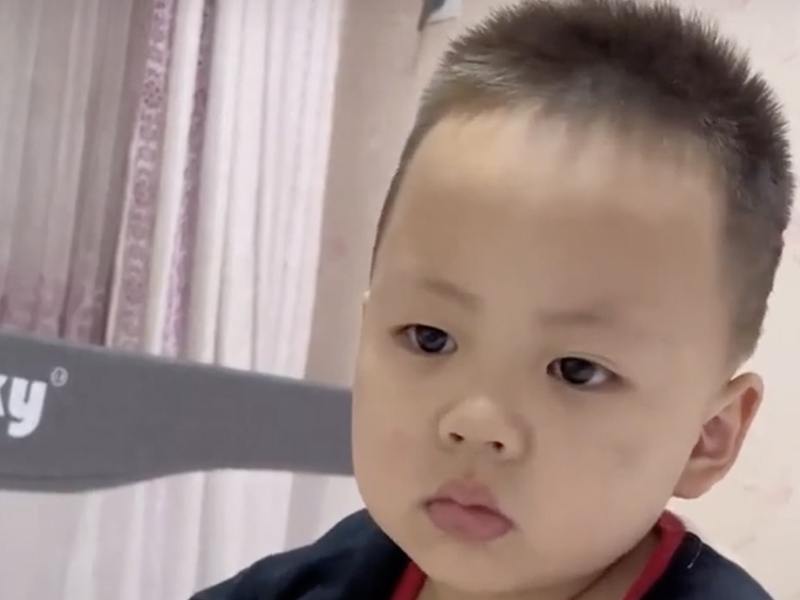 小朋友問媽媽什麼時候去世，結果全網哭了