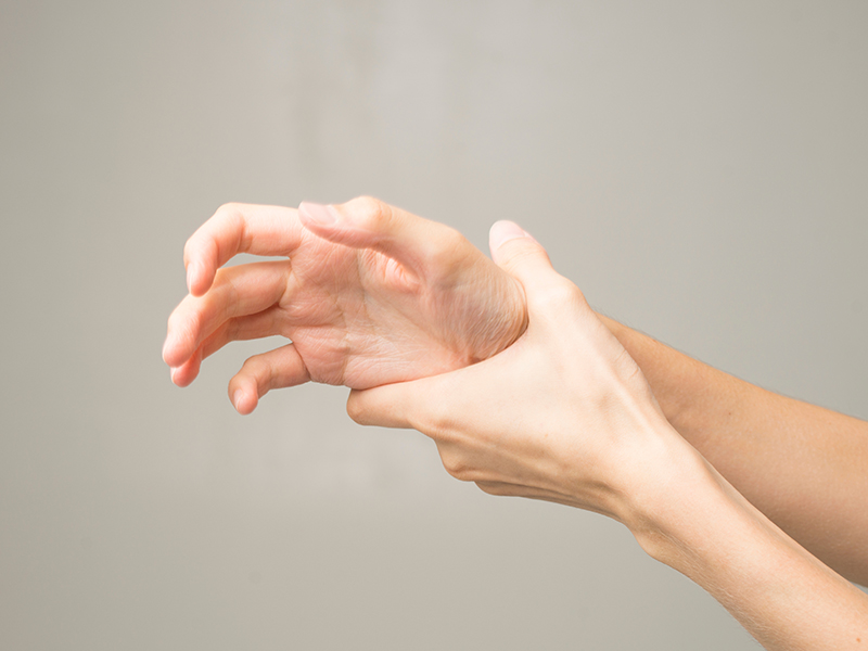 經常手麻、腳麻就是中風先兆嗎? 經常手麻、腳麻就是中風先兆嗎?