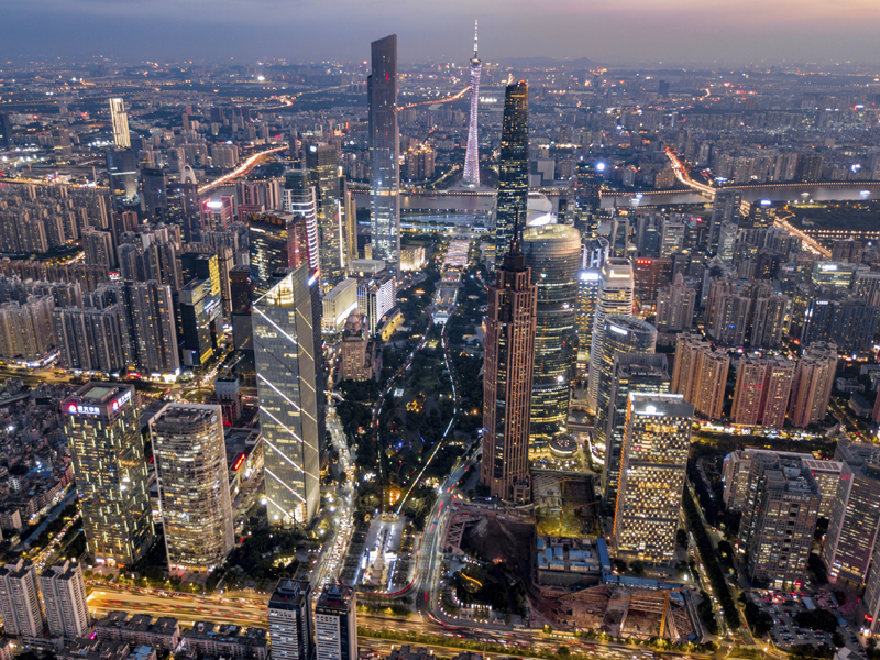 央行副行長：內地人均居住面積達41.8平方米，接近發達經濟體水平