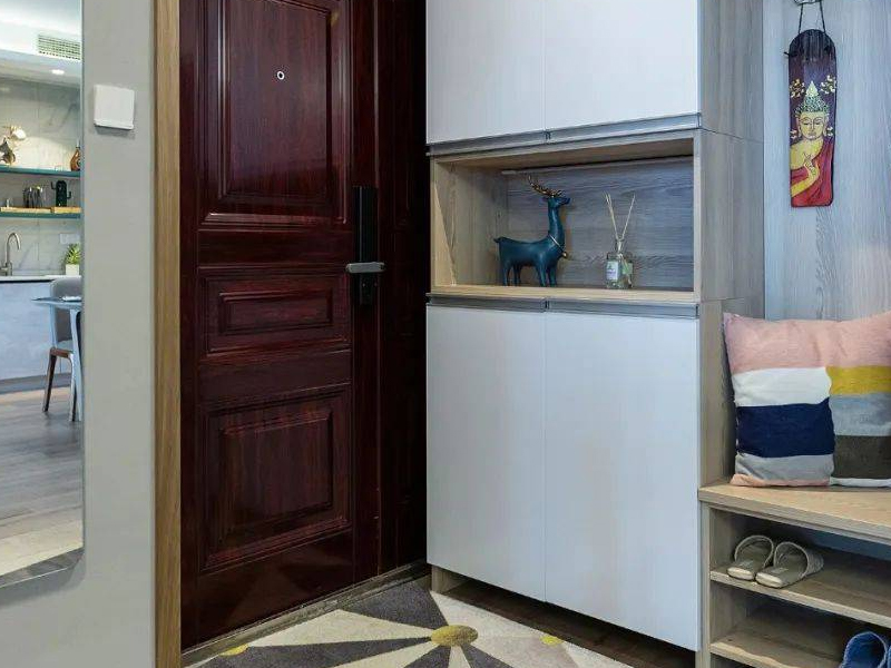 大門口如放這 4 物，再有錢也住窮