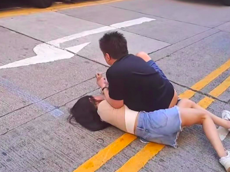 男女街頭 MMA 影片瘋傳