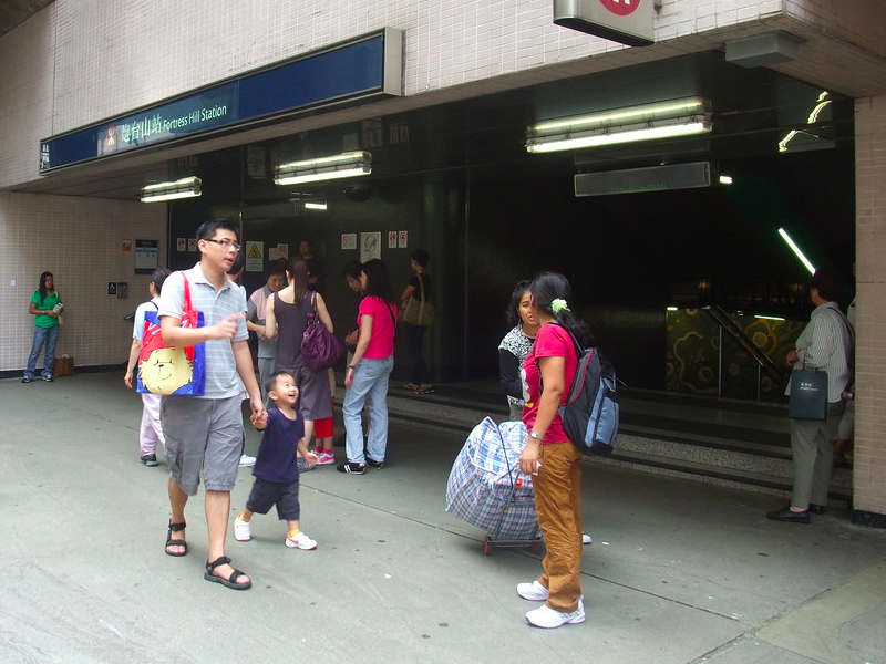 無良賊扮好人 偷視障人士財物