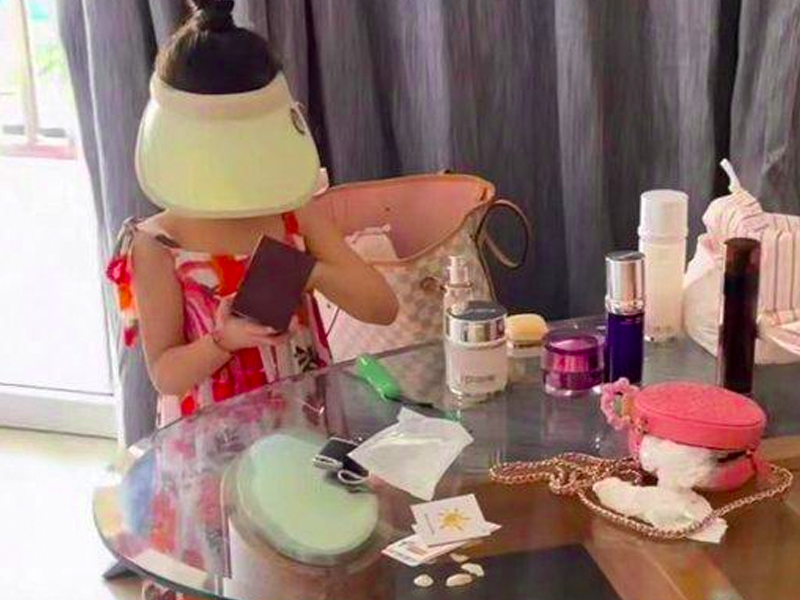 一家 8 口不準備買房，就住一輩子酒店