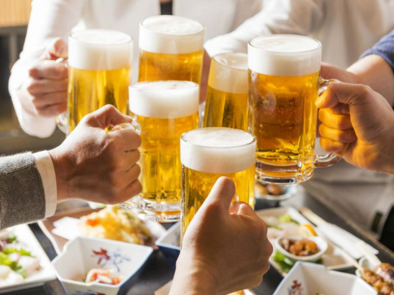 研究證實：愛喝酒的人大腦縮水 20%