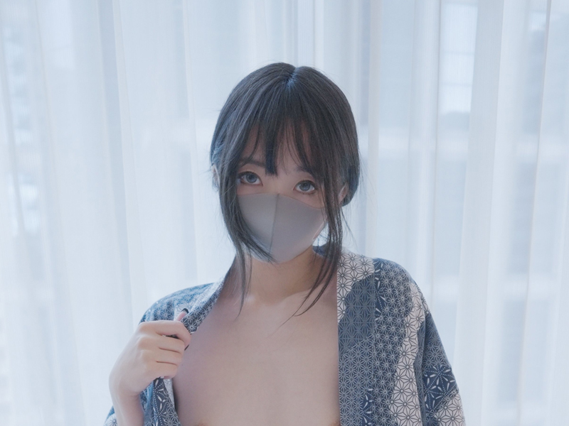 情色網紅 HongKongDoll 本尊照曝光