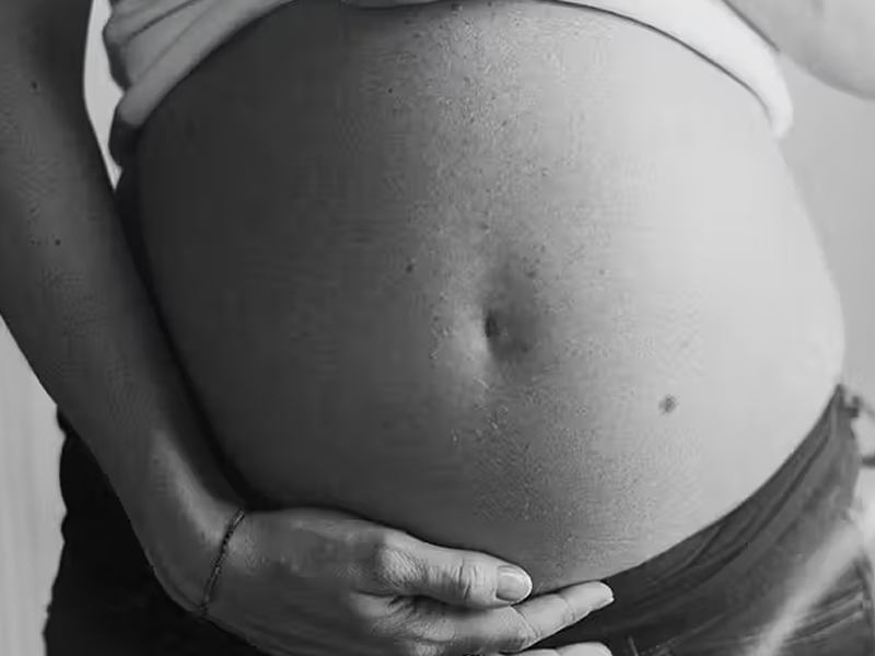 懷胎 7 月被誤診腎病！女大學生與胎兒雙雙殞命！