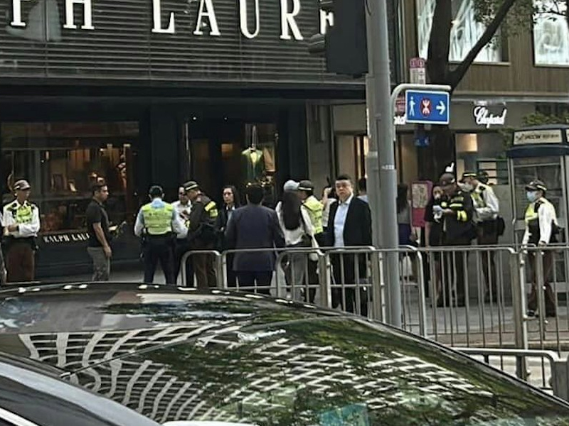 警方嚴打亂過馬路行為，兩日發出154張傳票！