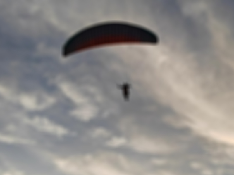 大嶼山滑翔傘意外，75歲退休警員失蹤下落不明