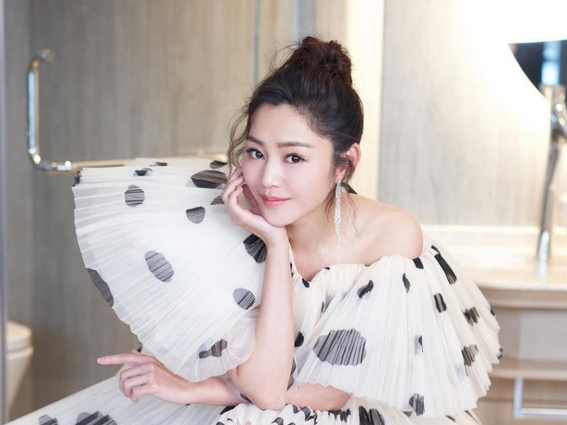 衛詩雅結婚了！感恩遇上圈外男友