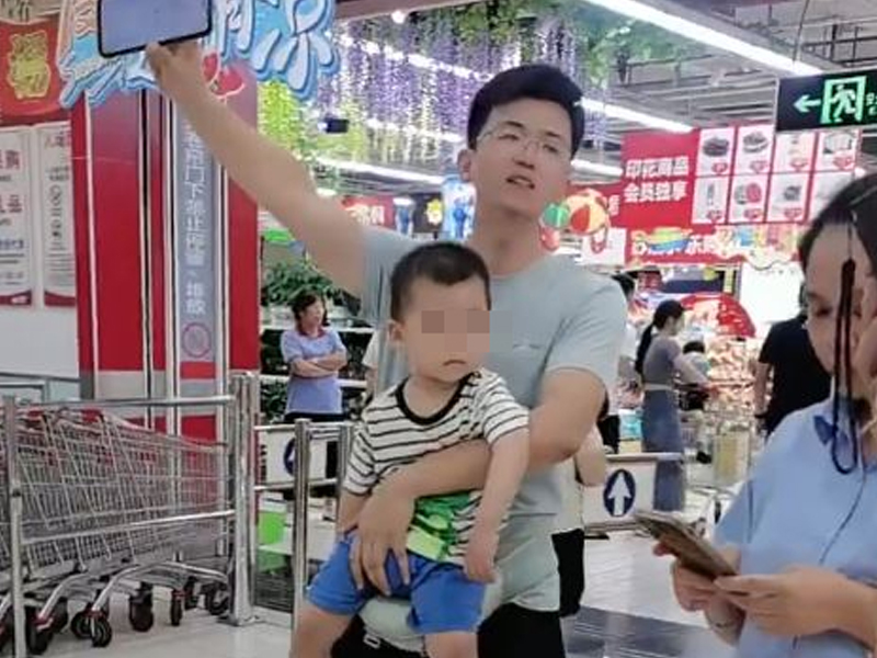 稱1歲兒超市跌倒影響智力，男子索賠五千