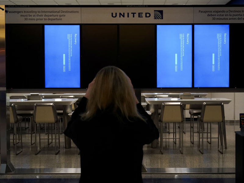 微軟系統大當機，全球航班大亂