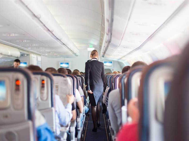 空姐為何要穿「絲襪」? 空姐為何要穿「絲襪」?