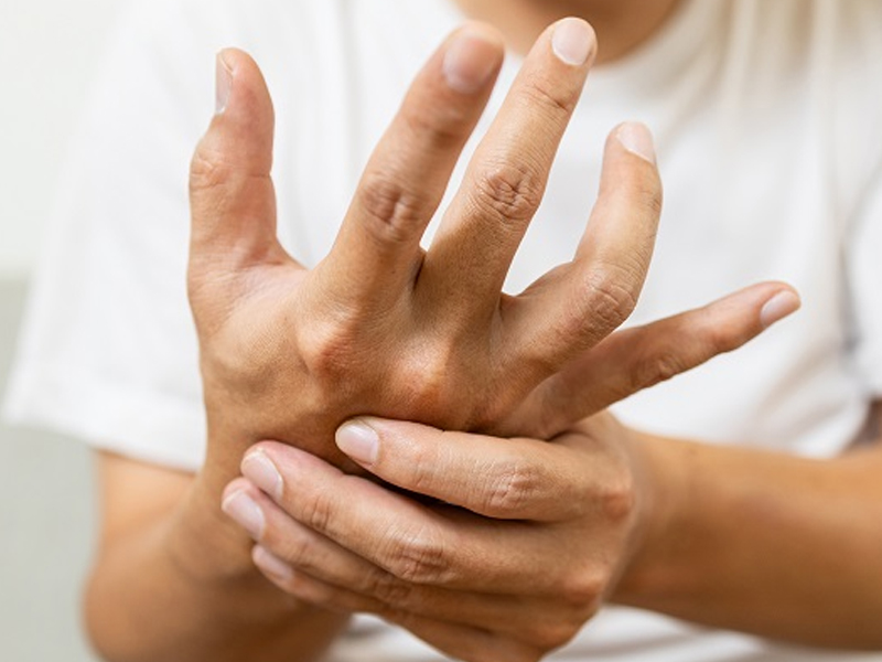 手麻是身體在求救!一張表判讀「手麻」代表什麼病 手麻是身體在求救!一張表判讀「手麻」代表什麼病