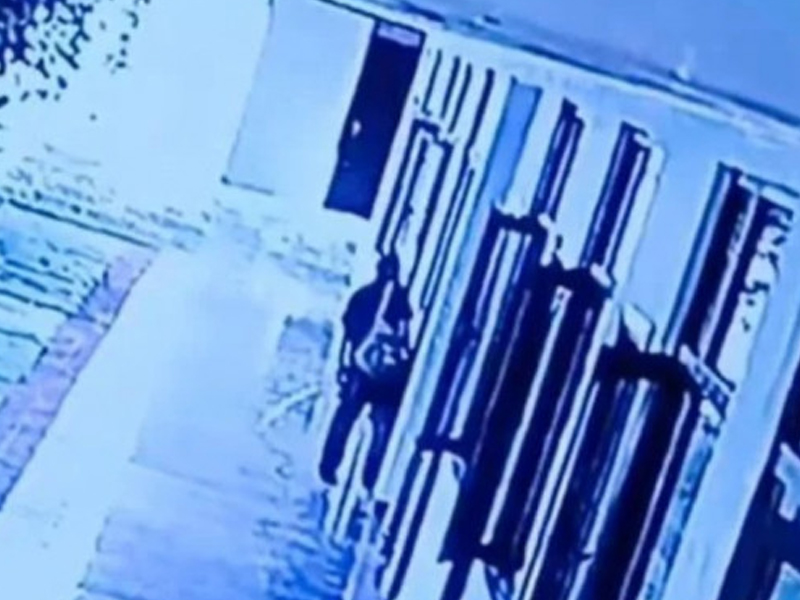 酒店員工兩度擅自開門，女房客裸睡隱私被侵