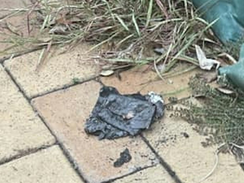 Powerbank 冒煙疑似爆炸,城巴車廂一度驚恐 Powerbank 冒煙疑似爆炸,城巴車廂一度驚恐