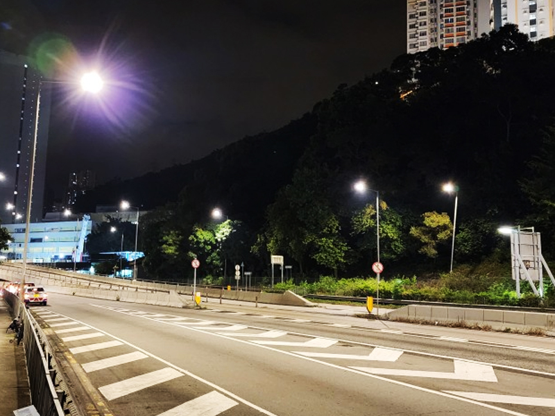 葵涌道致命車禍，老婦遭的士撞身亡