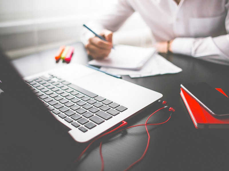 工作中如何對付身邊的小人 工作中如何對付身邊的小人