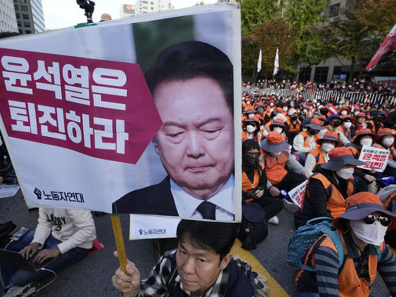 突襲戒嚴引民怨,總統面臨罷工與彈劾危機 突襲戒嚴引民怨,總統面臨罷工與彈劾危機