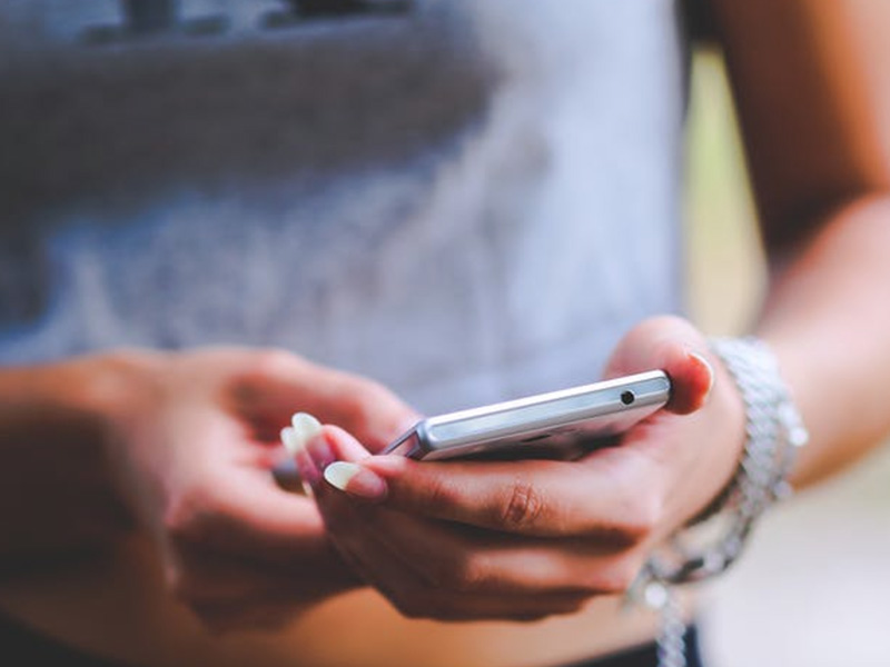 珍惜,整天聯繫你的人 珍惜,整天聯繫你的人