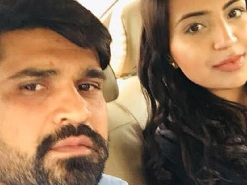 英國父虐殺女入獄兩周，竟遭割喉襲擊