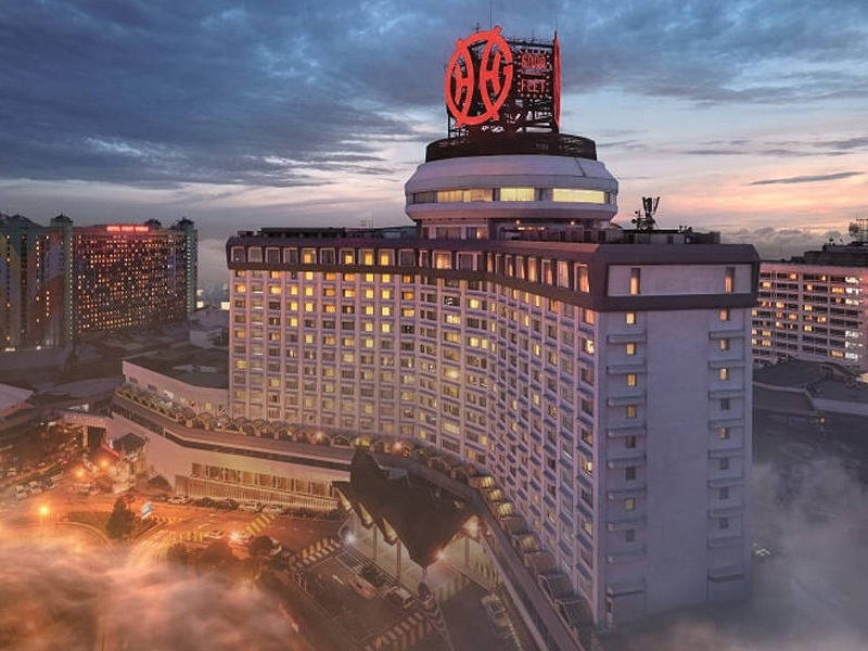 中國情侶在馬來西亞,被暴力搶劫 中國情侶在馬來西亞,被暴力搶劫