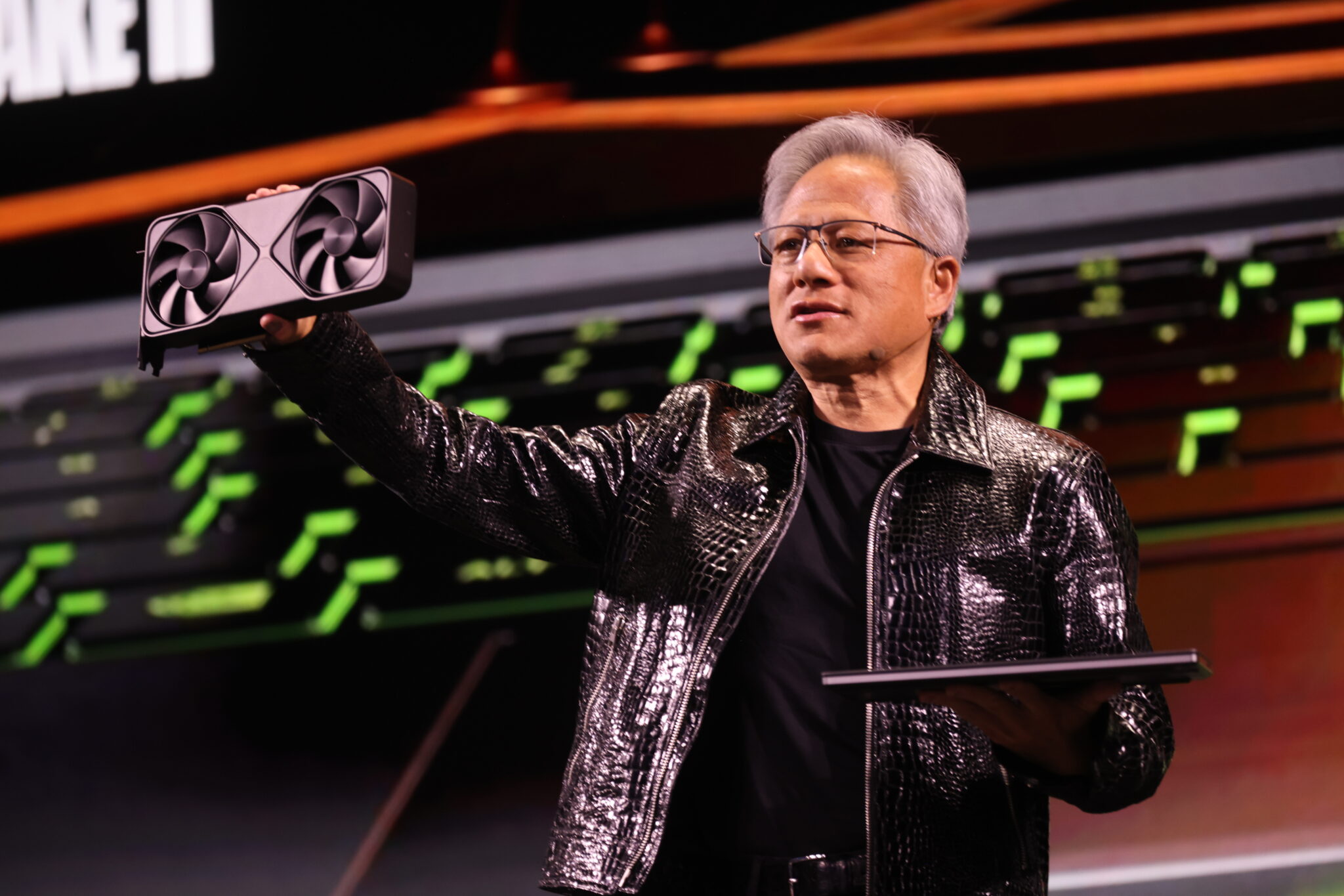 一篇網文引發英偉達 NVIDIA 市值暴跌！