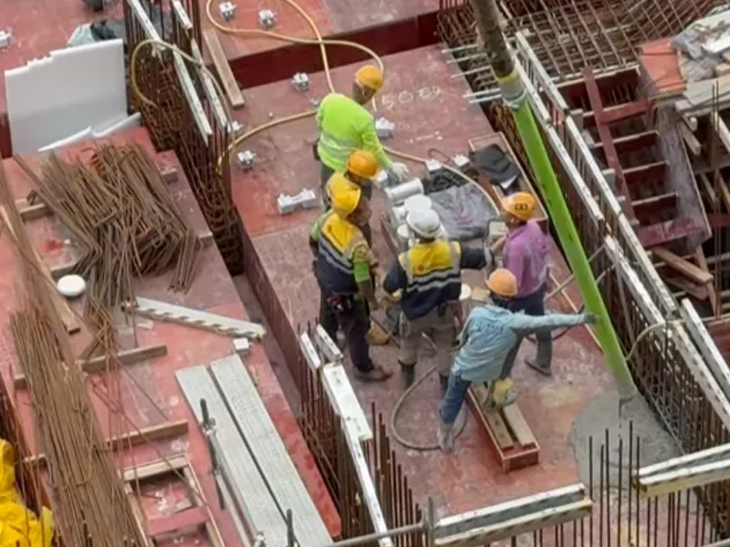 觀塘地盤工人 MMA