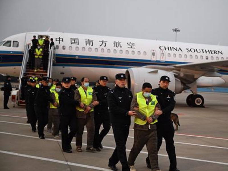 緬甸遣返 300 名涉詐中國人