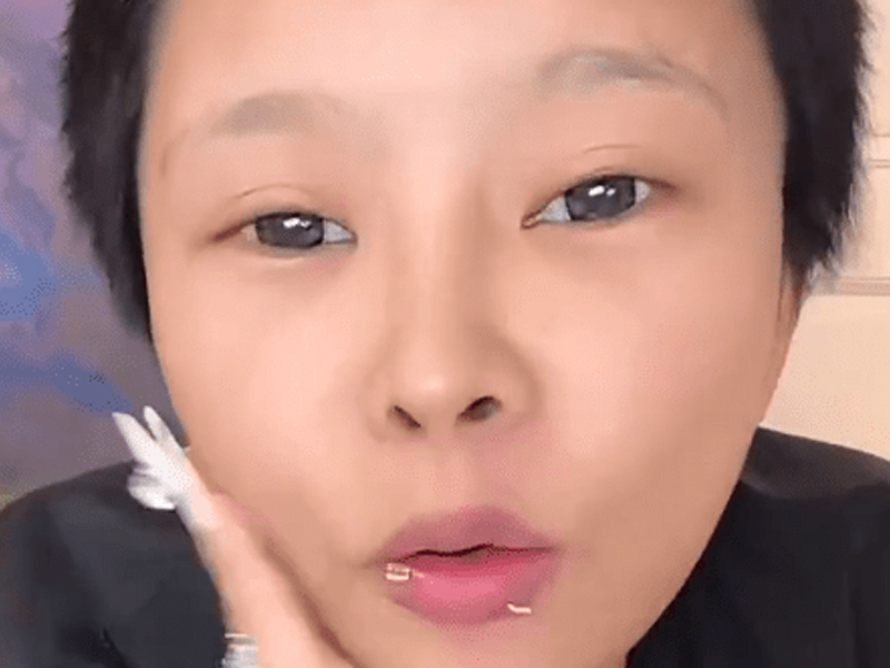 網紅炫富日賺 30 萬，結果全網被禁言