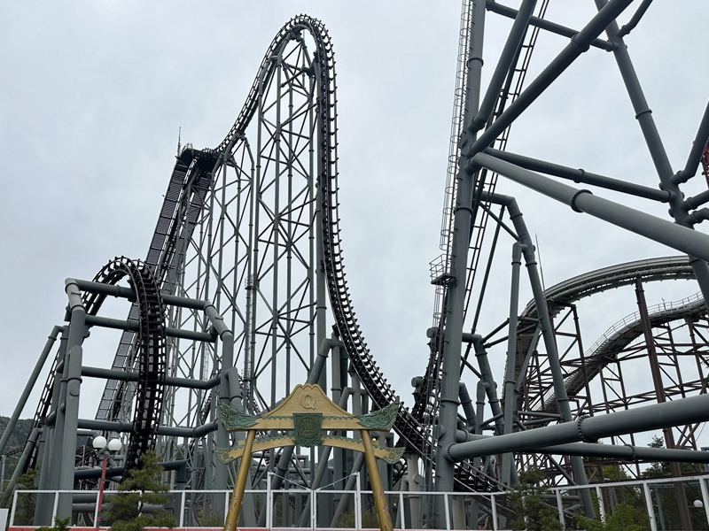 日本富士急樂園，恐怖過山車意外